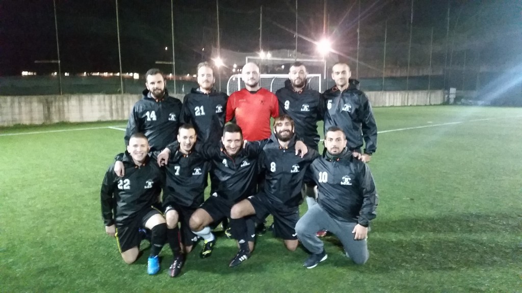 http://admin.papo10.it/uploads/teams/team_picture_PD2GROHLFXUCGGPO.jpg